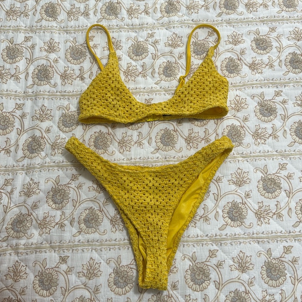 Triangl Crochet Bikini